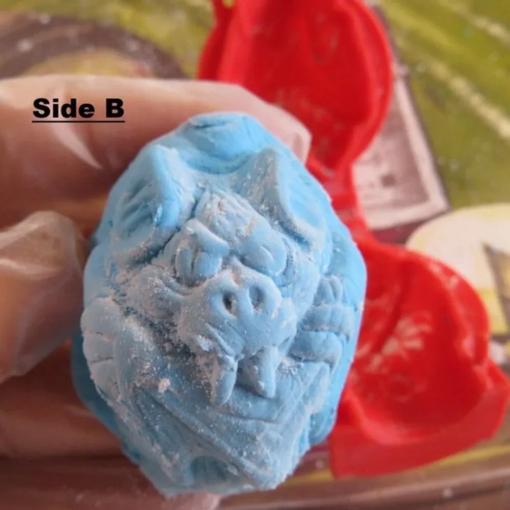 Wendy's Bat Mold Play-doh 1989